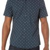 Amazon :$10.30 ($22.90)Amazon Essentials Men's Slim-Fit Short-Sleeve Print Shirt